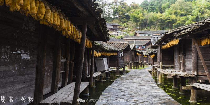 农村粮仓在房子哪个方位最好(这个民族异想天开)