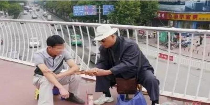 人为什么要算卦(为什么有时候算命会准得吓人)