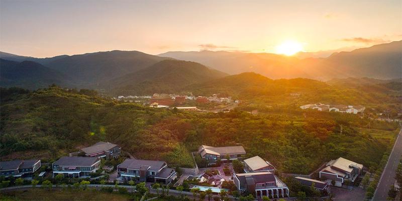 江南百景图桃花村算卦摊在哪(这座夏天26度的浙江避暑小城)