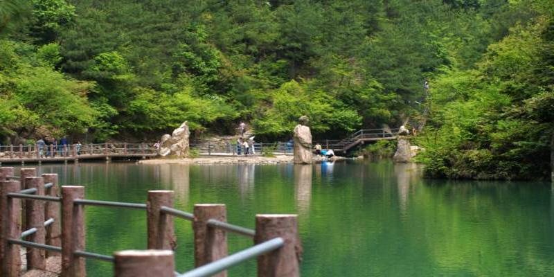 江南百景图桃花村算卦摊在哪(这座夏天26度的浙江避暑小城)