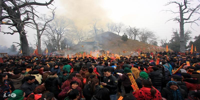 登封算卦的在什么地方(河南最有影响力的四大庙会)