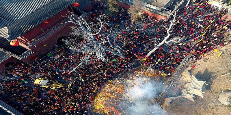 登封算卦的在什么地方(河南最有影响力的四大庙会)