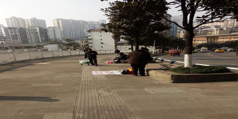 算卦街算命一条街全部为真人在线算命(重庆涪陵生活之围观涪陵八字算命一条街)