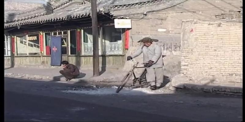 给别人算卦会影响自己吗(在类型片路上越走越远的宁浩)