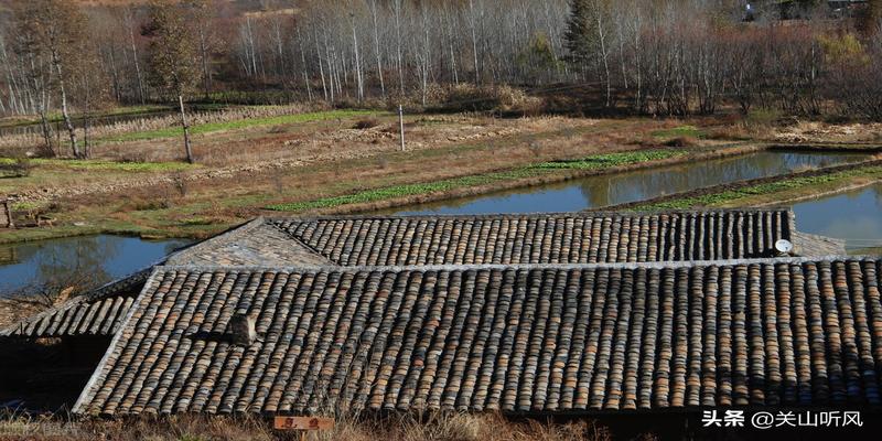 八字宅头小什么意思(农村建房俗语“前窄后宽)